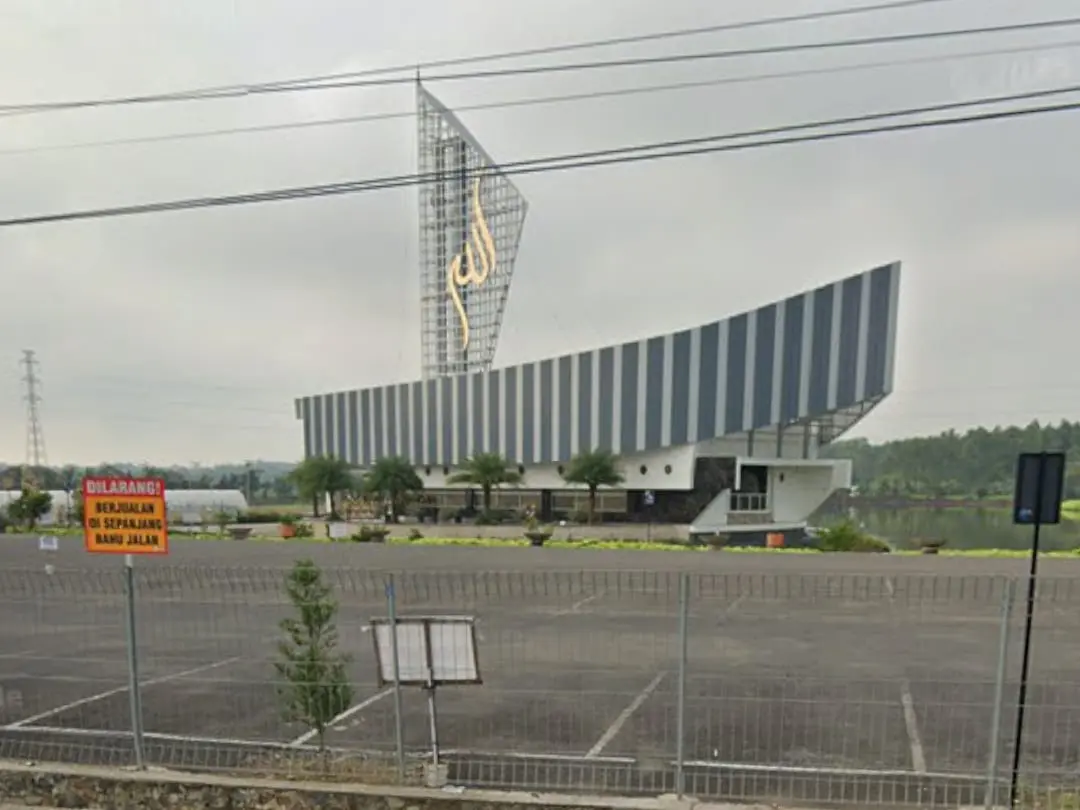 GPIB Galilea Cilacap: Tempat Ibadah yang Menyatu dengan Kehidupan Warga